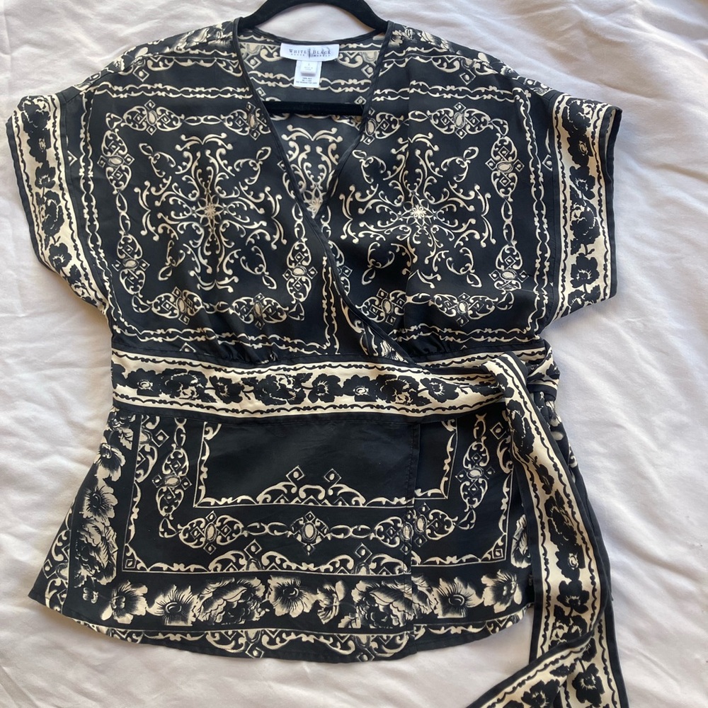 White House Black Market Black and Cream Patterned Silk Top